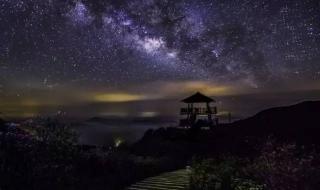 迢迢牵牛星古诗单字解释 迢迢牵牛星古诗朗读