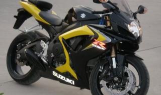铃木摩托车gsxr1000多少钱 铃木gsx1000